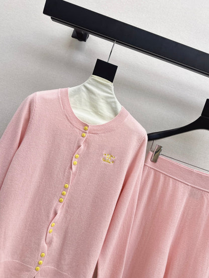 Chan 25fw knitted suit