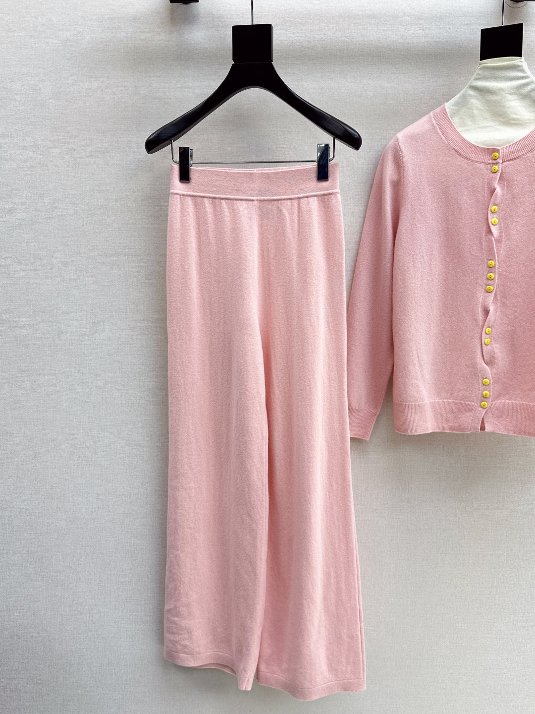 Chan 25fw knitted suit