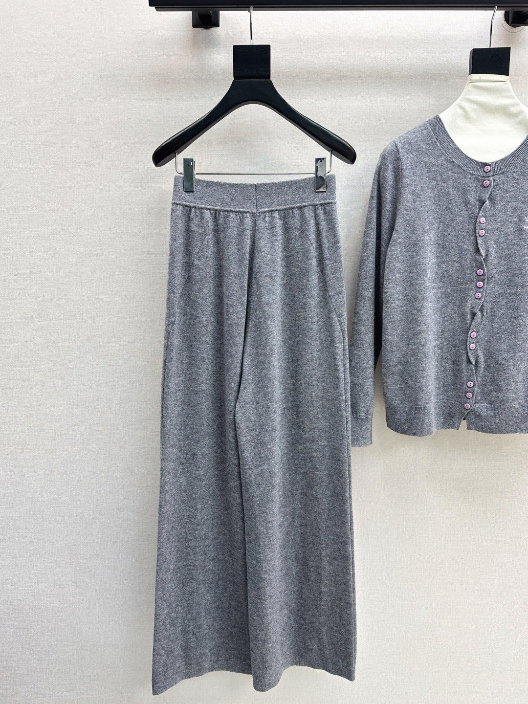 Chan 25fw knitted suit