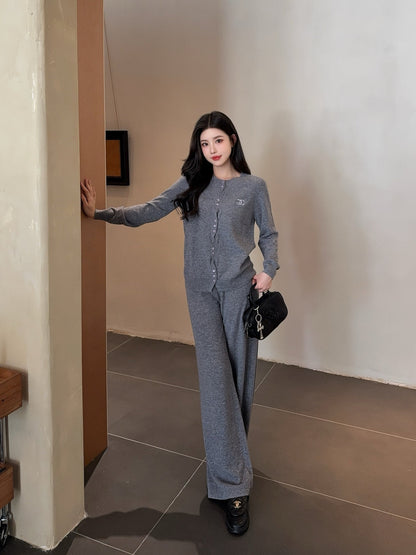 Chan 25fw knitted suit
