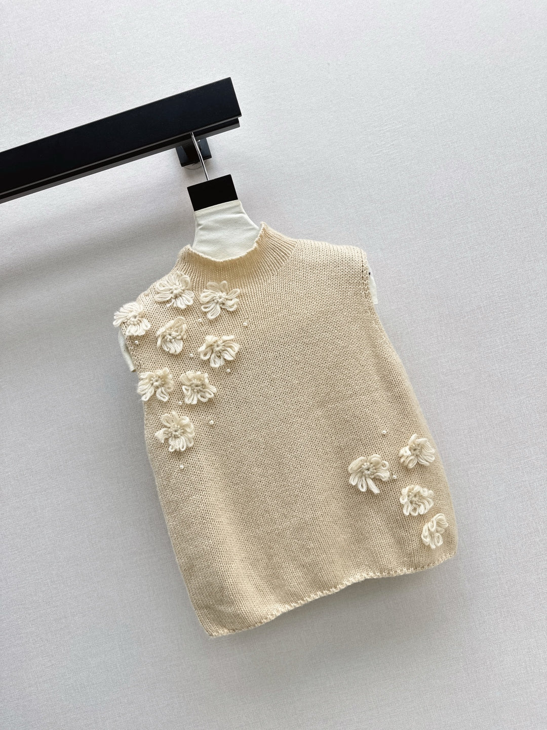 Chan 25fw knitted vest
