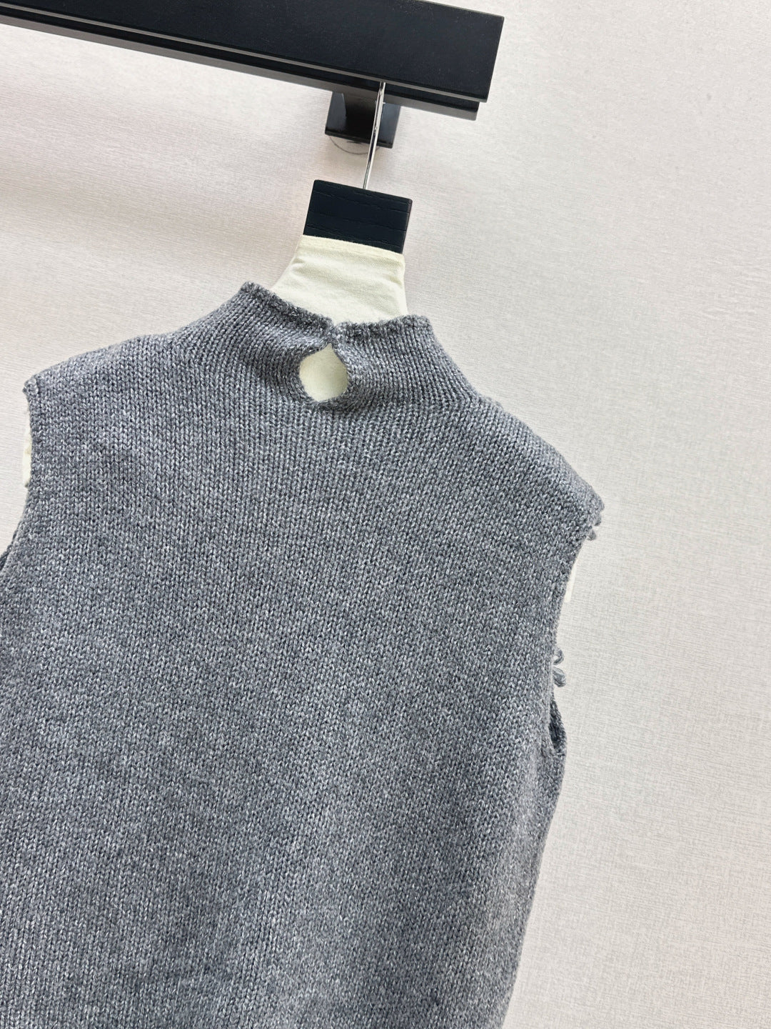 Chan 25fw knitted vest