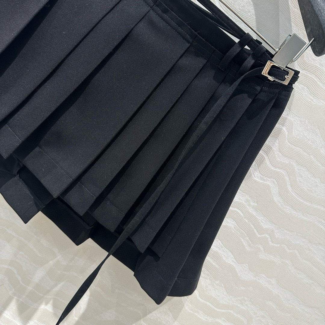 Acn 25fw pleated skirts