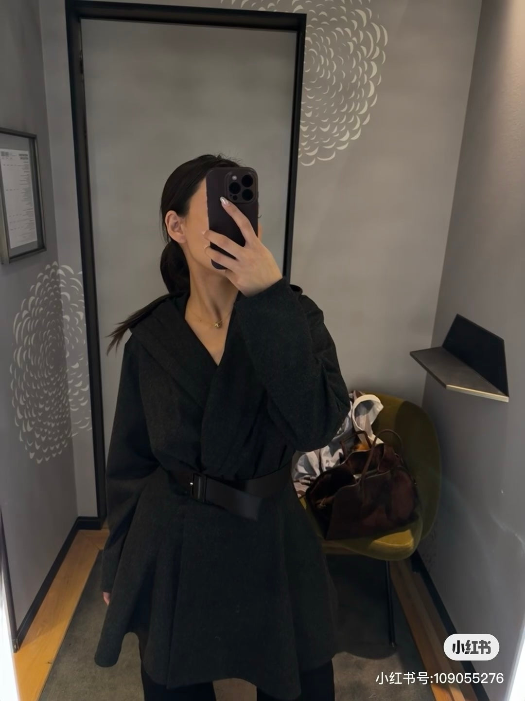 Alai 25fw hoodie dress