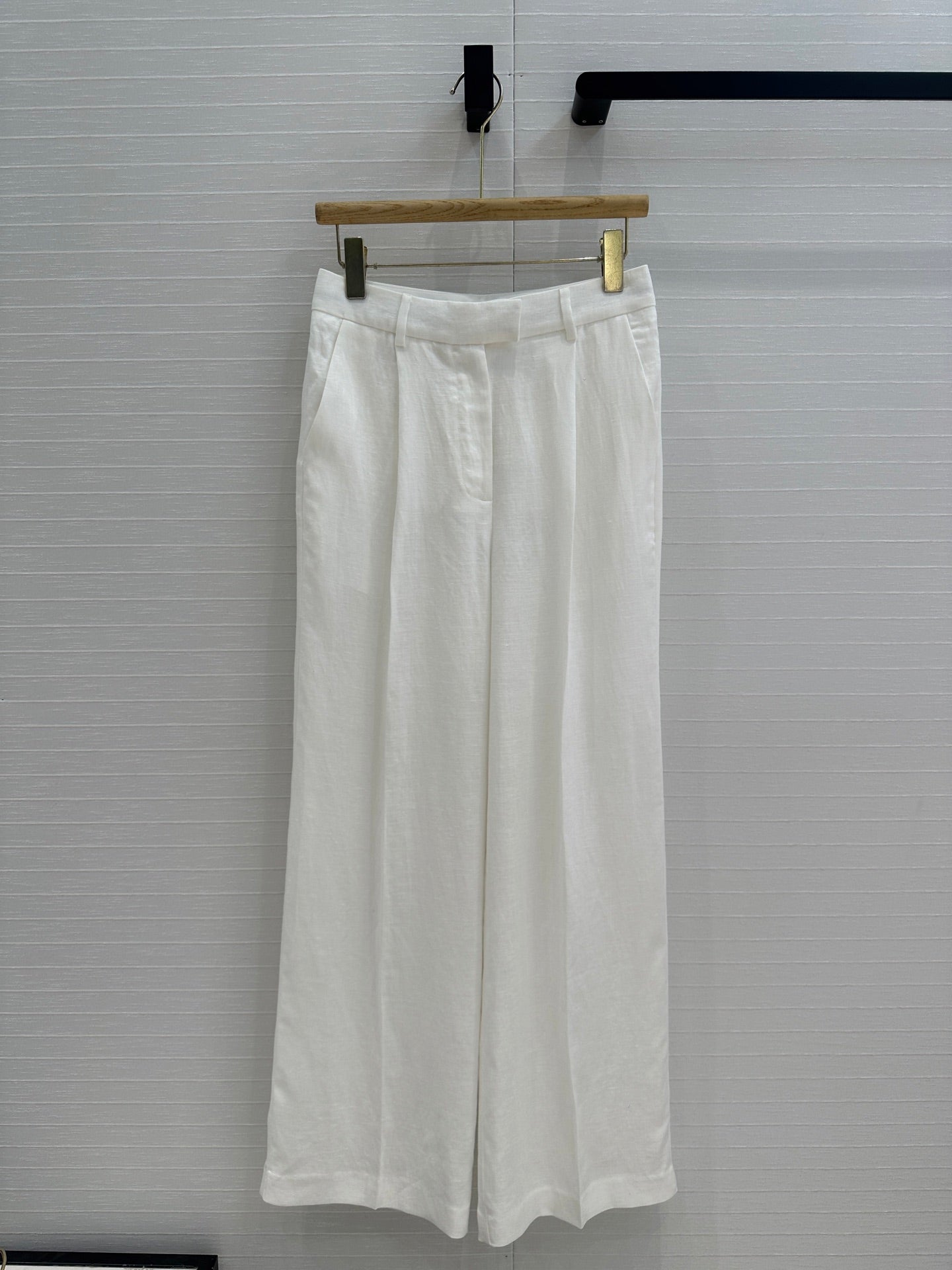 Brune 25fw linen pants