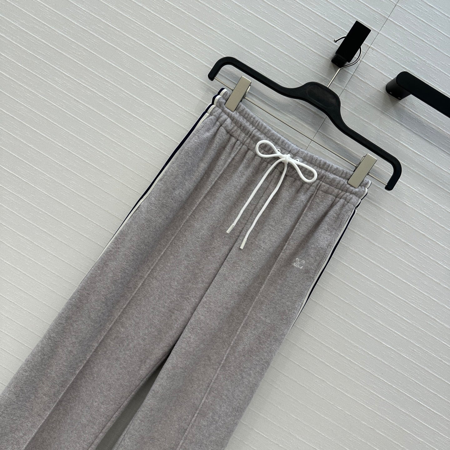 Cel 25fw all-match pants