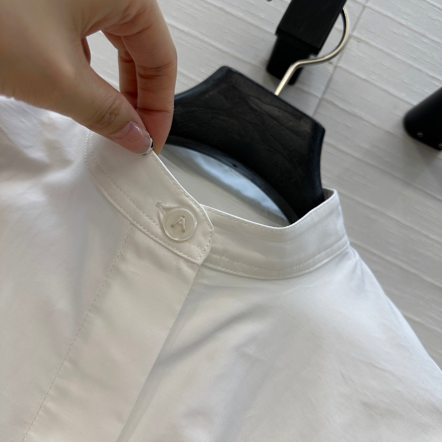 Alai 25fw pleated shirt