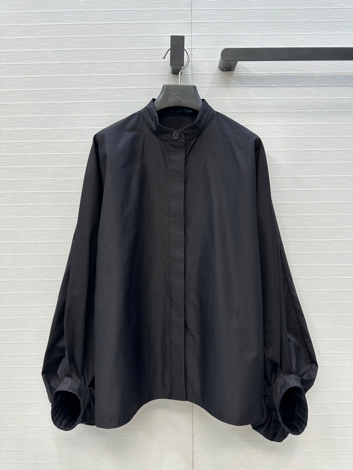 Alai 25fw pleated shirt