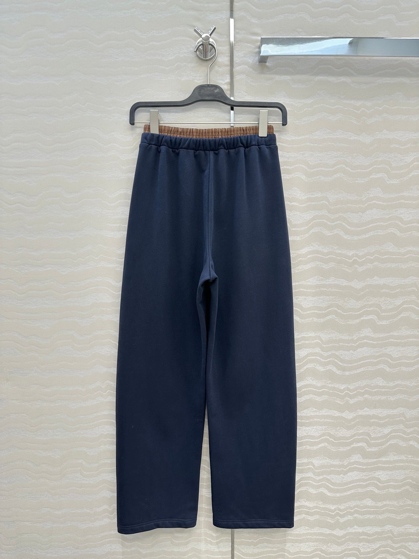 Row 25fw all-match pants