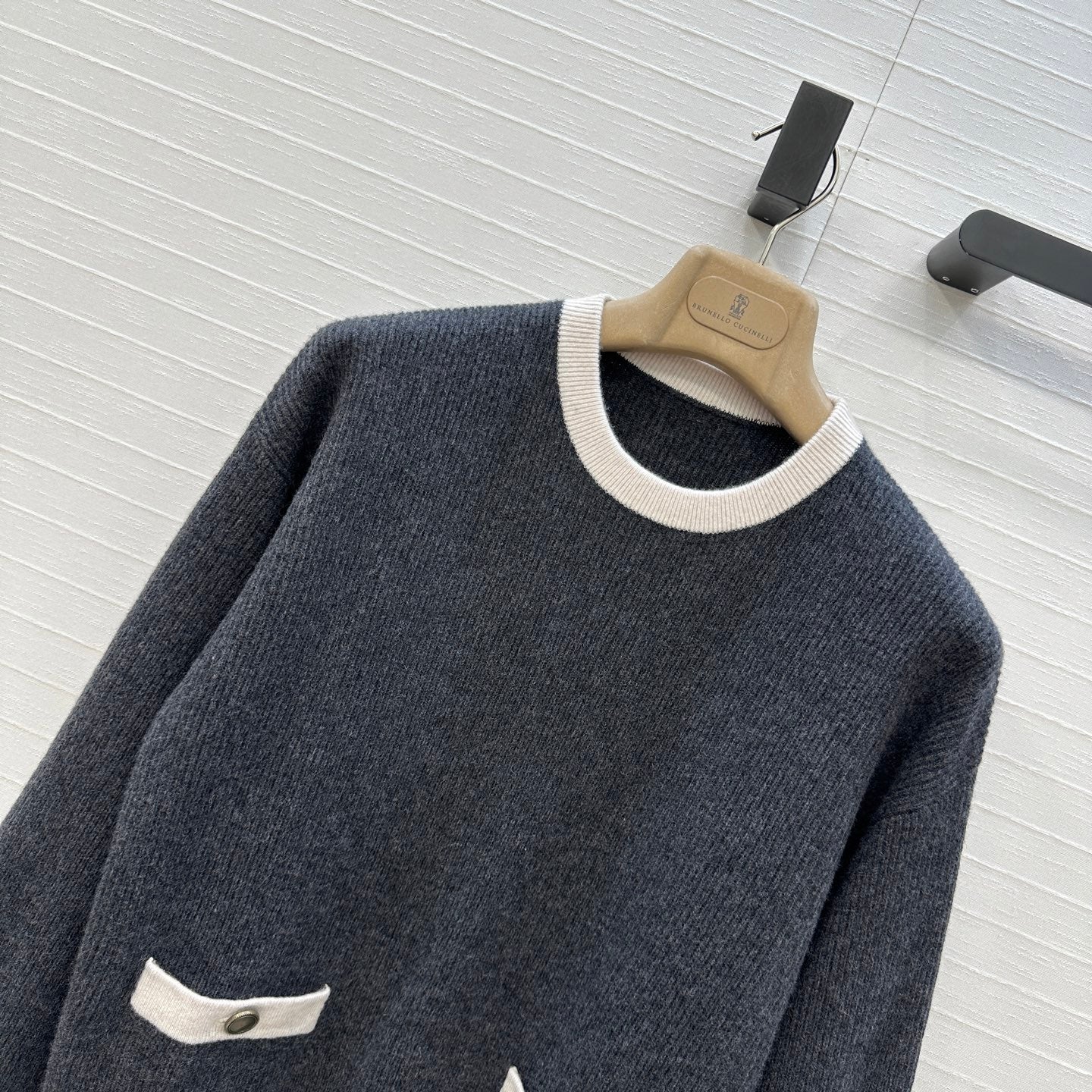 Brune 25fw knitted sweated