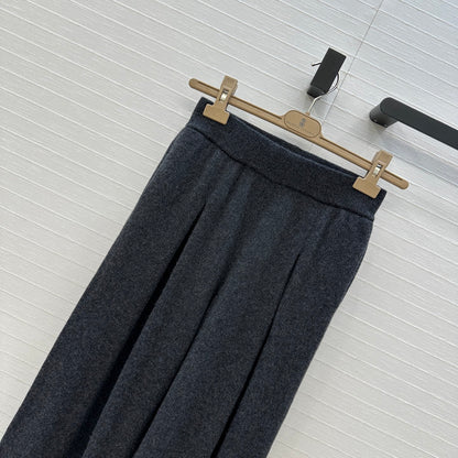 Brune 25fw knitted pants