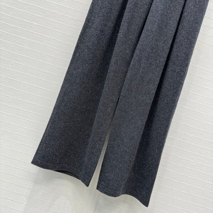 Brune 25fw knitted pants
