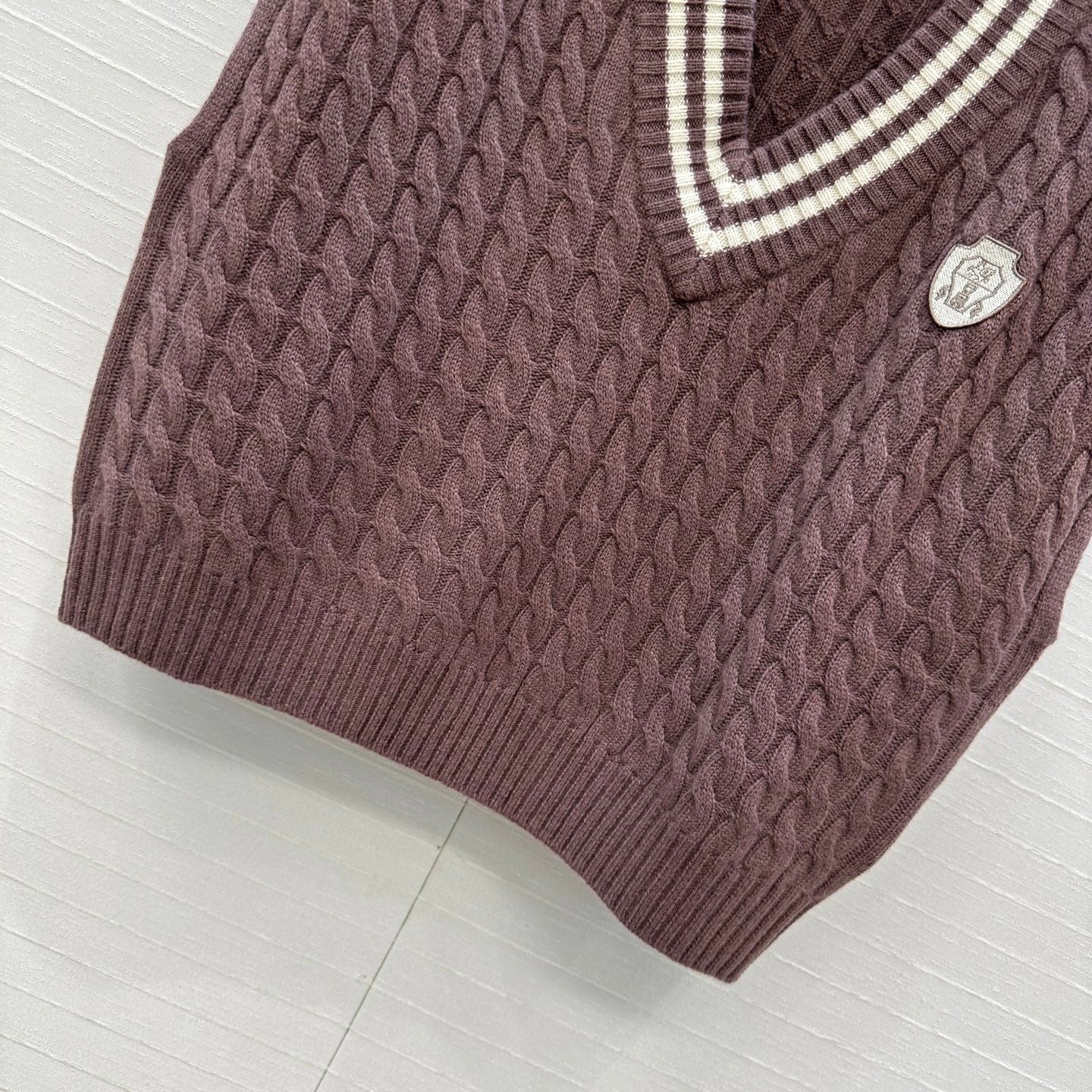 Brune 25fw knitted vest