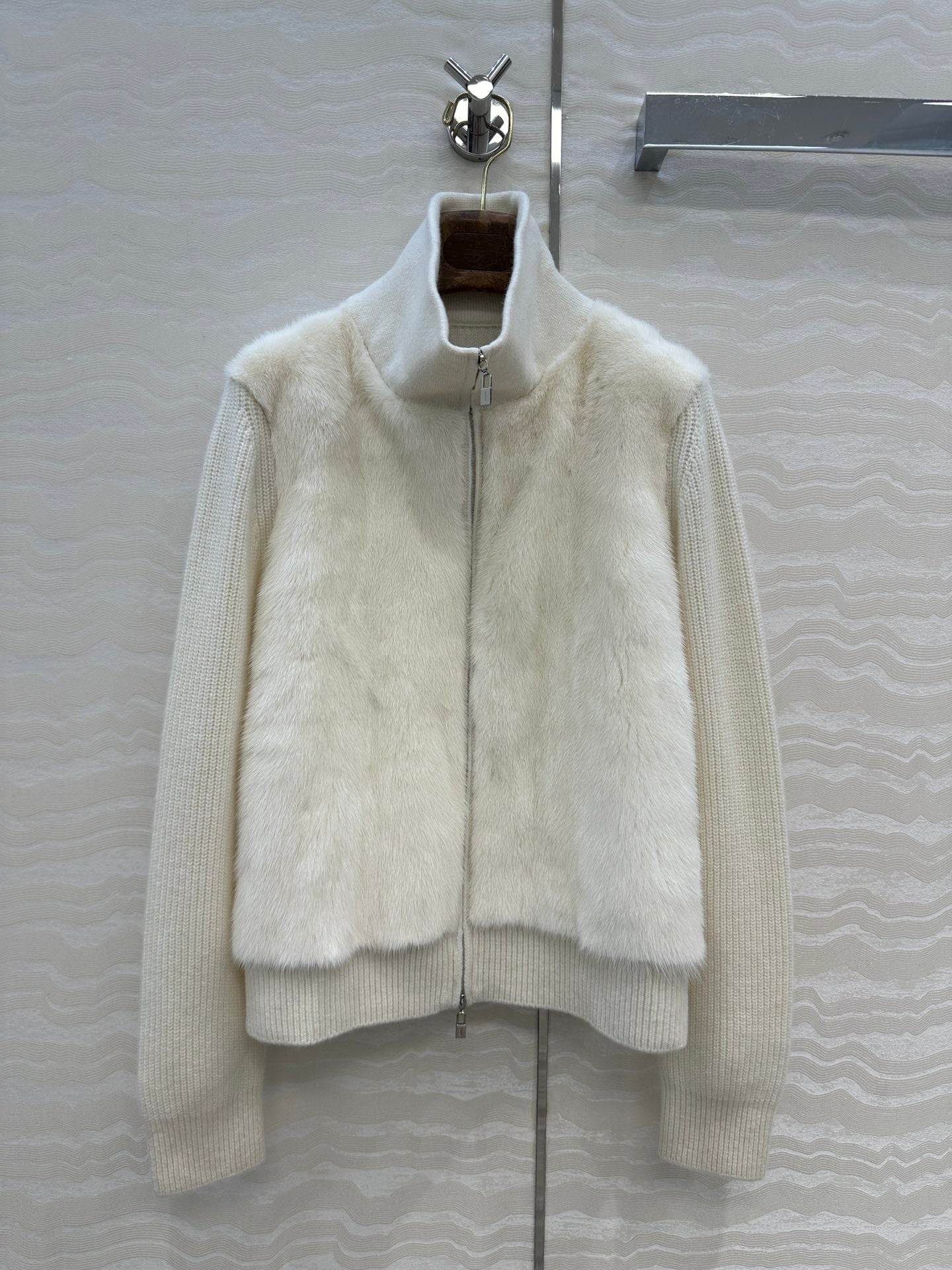 Loro 25fw mink jacket