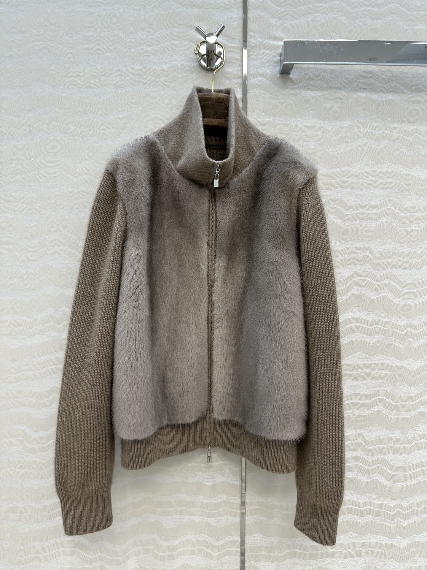 Loro 25fw mink jacket
