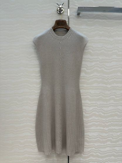 Loro 25fw all-match dress