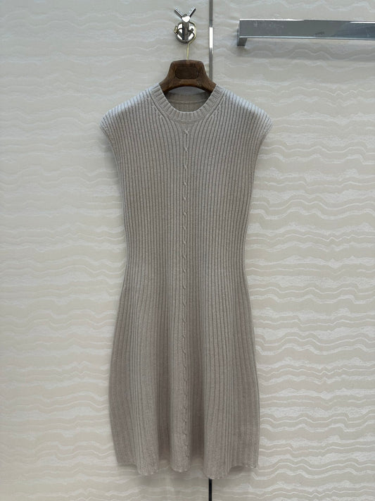 Loro 25fw all-match dress