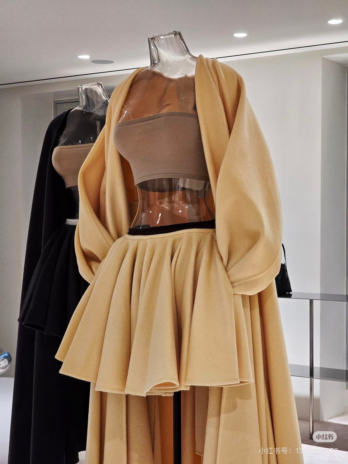 Alai 25fw  winkles skirt