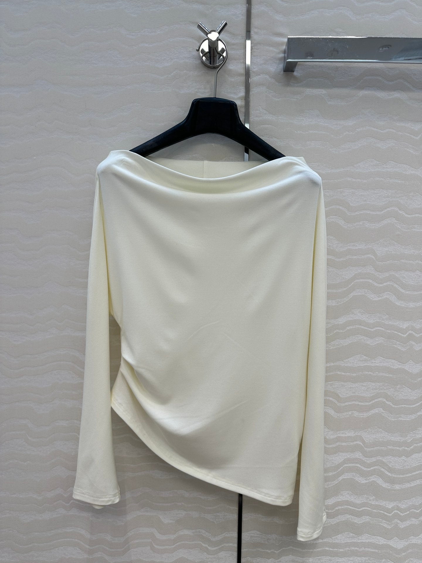 Row 25fw all-match shirt