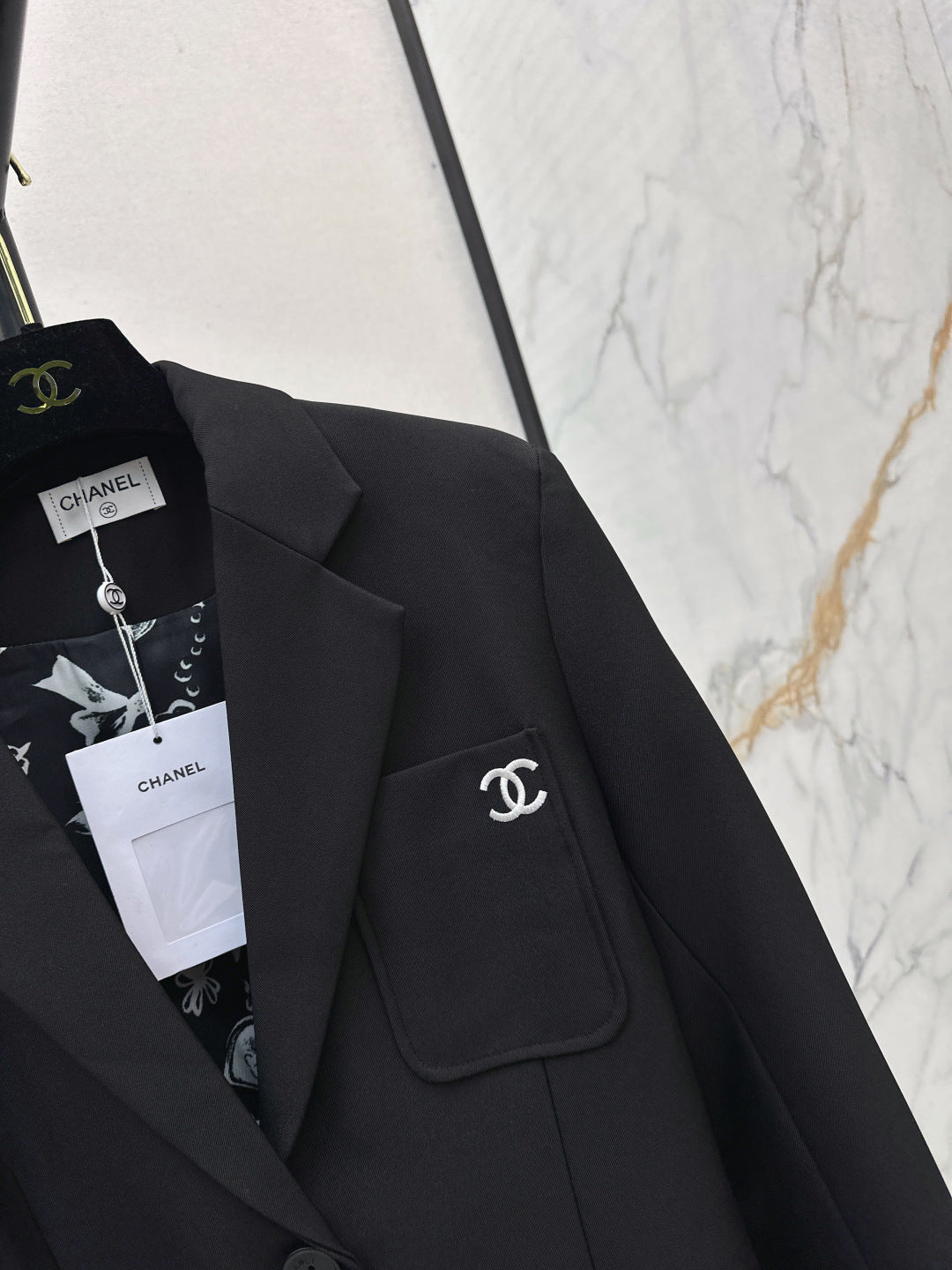 Chan 25fw embroidered blazer