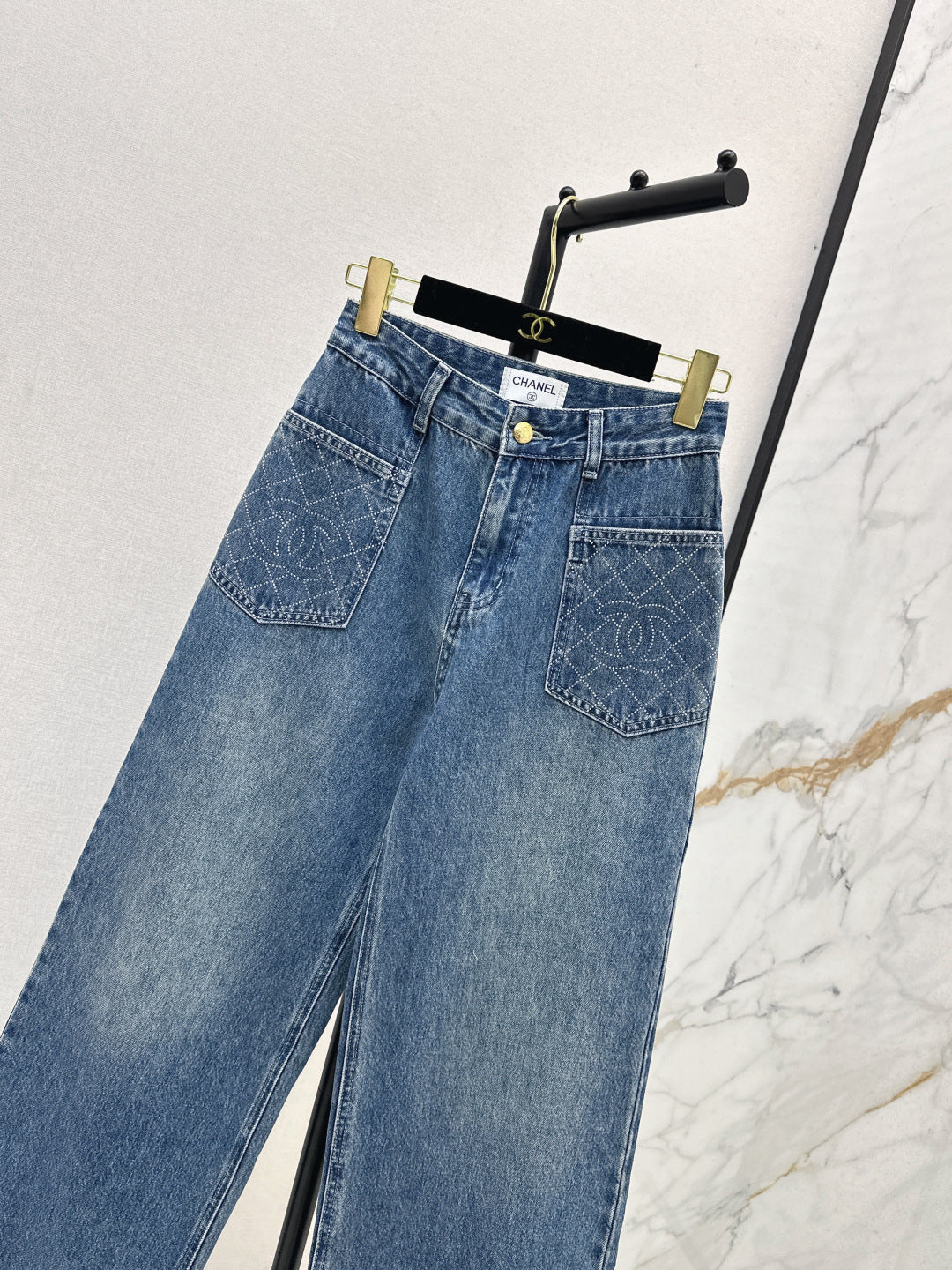 Chan 25fw rhinestone jeans