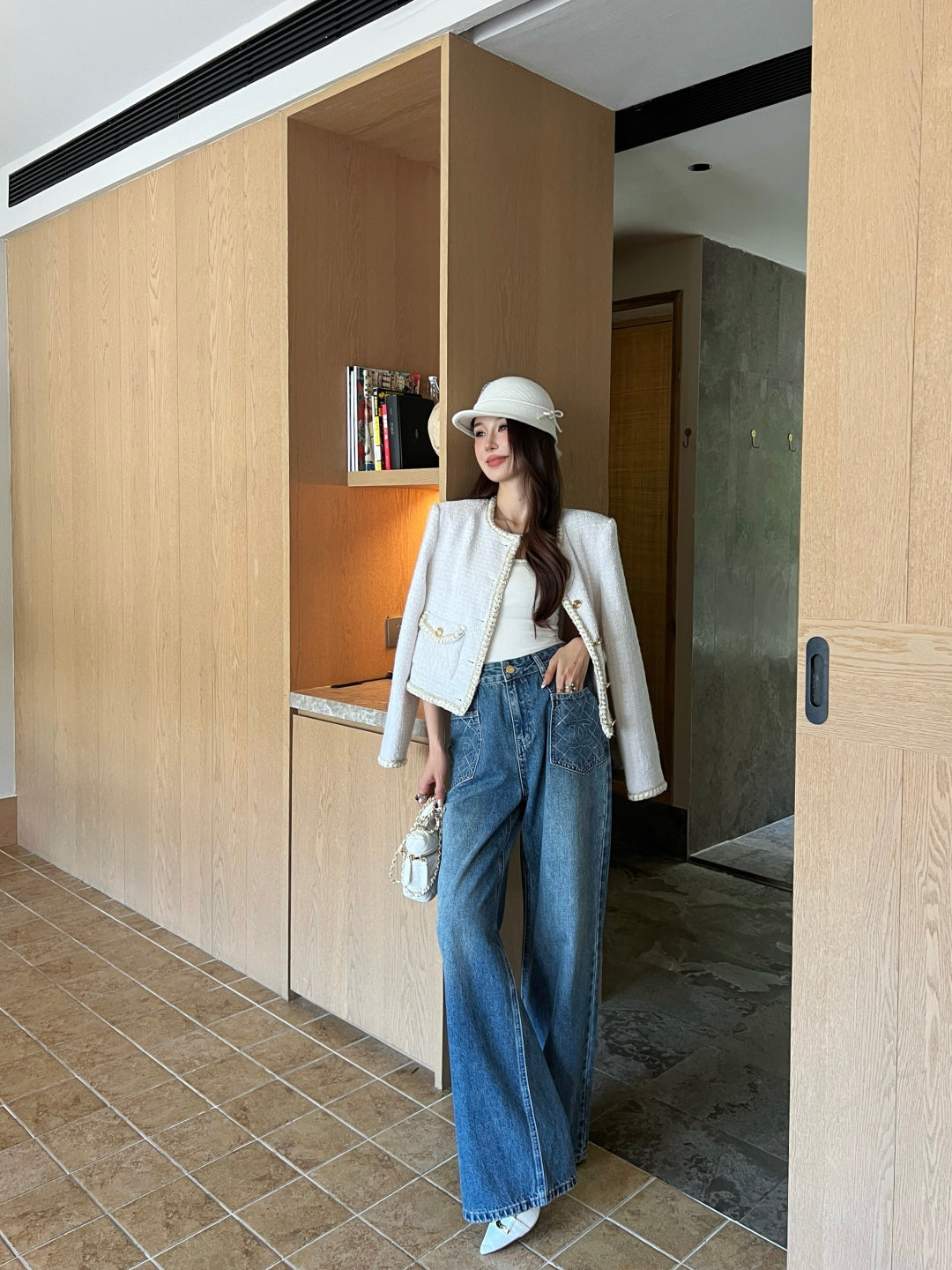 Chan 25fw rhinestone jeans