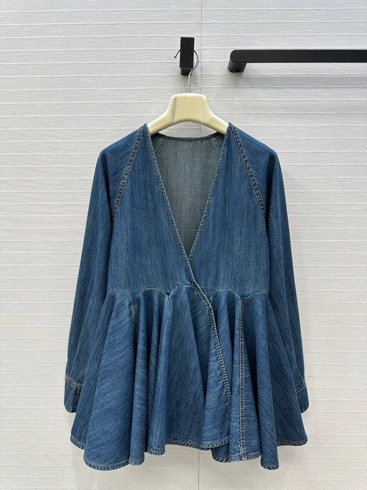 Alai 25fw v-neck shirt