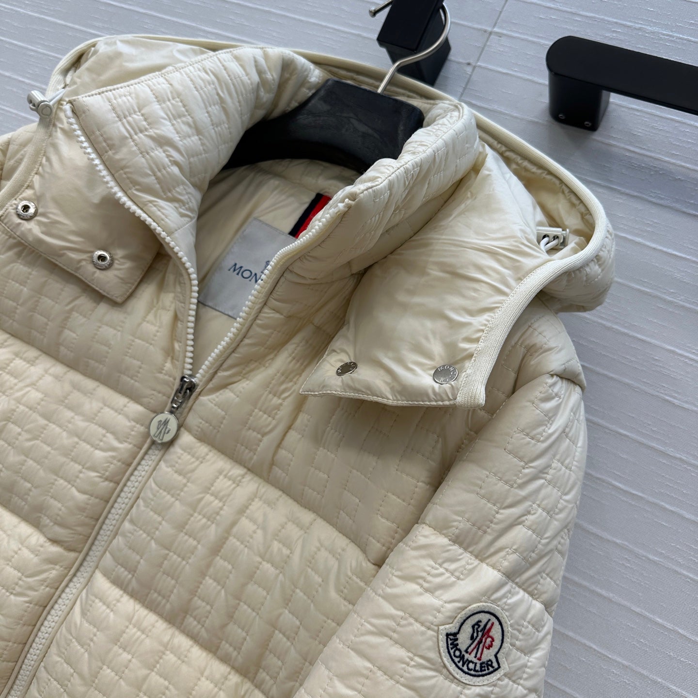 Mon 25fw down jacket