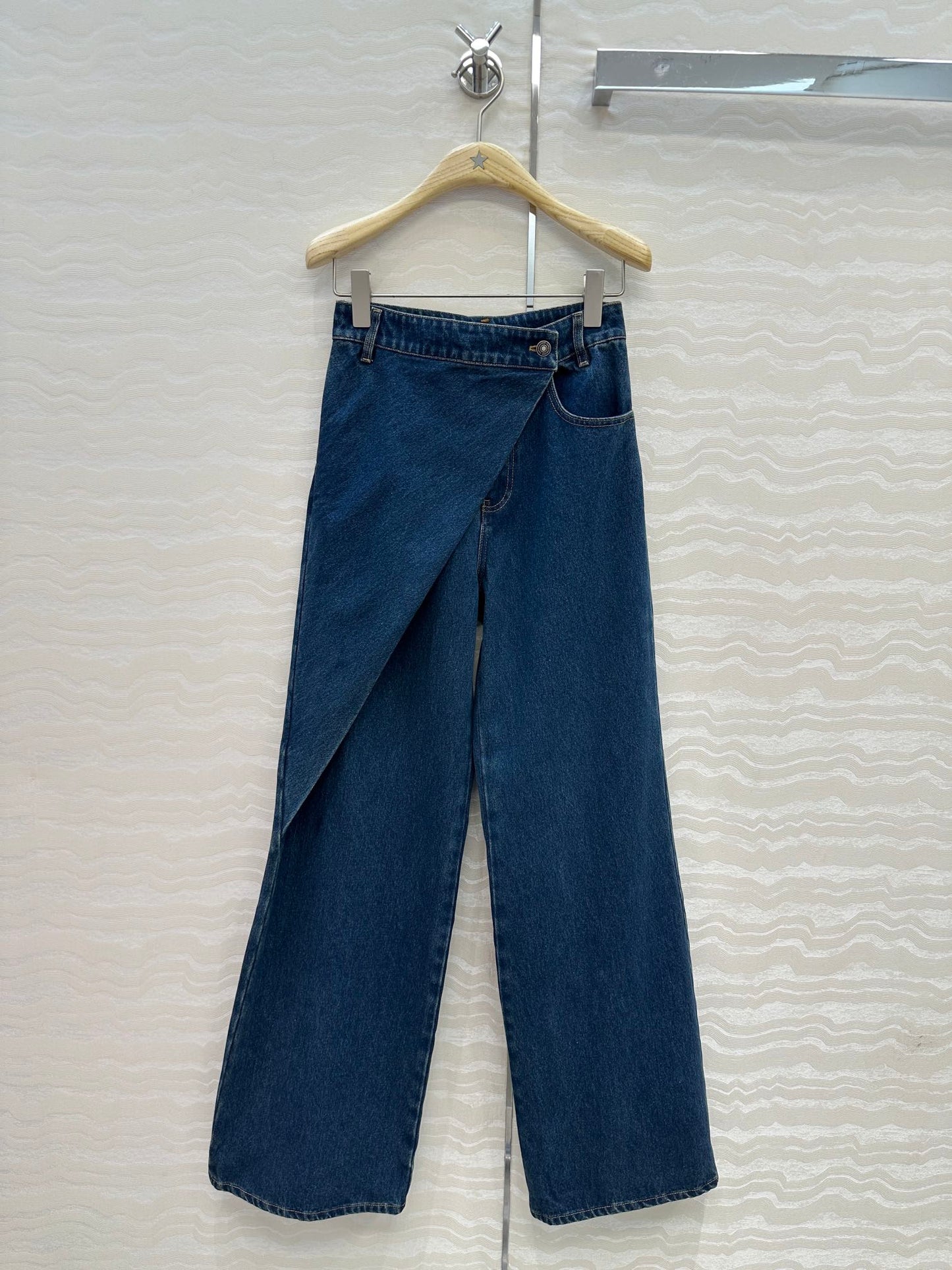 CD 25fw all-match jeans