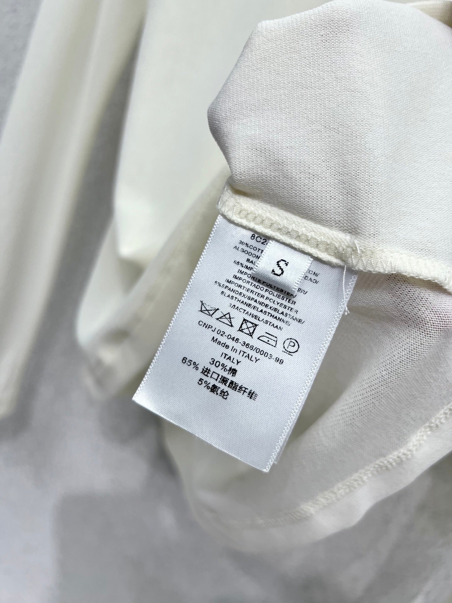 Miu 25fw all-match shirt