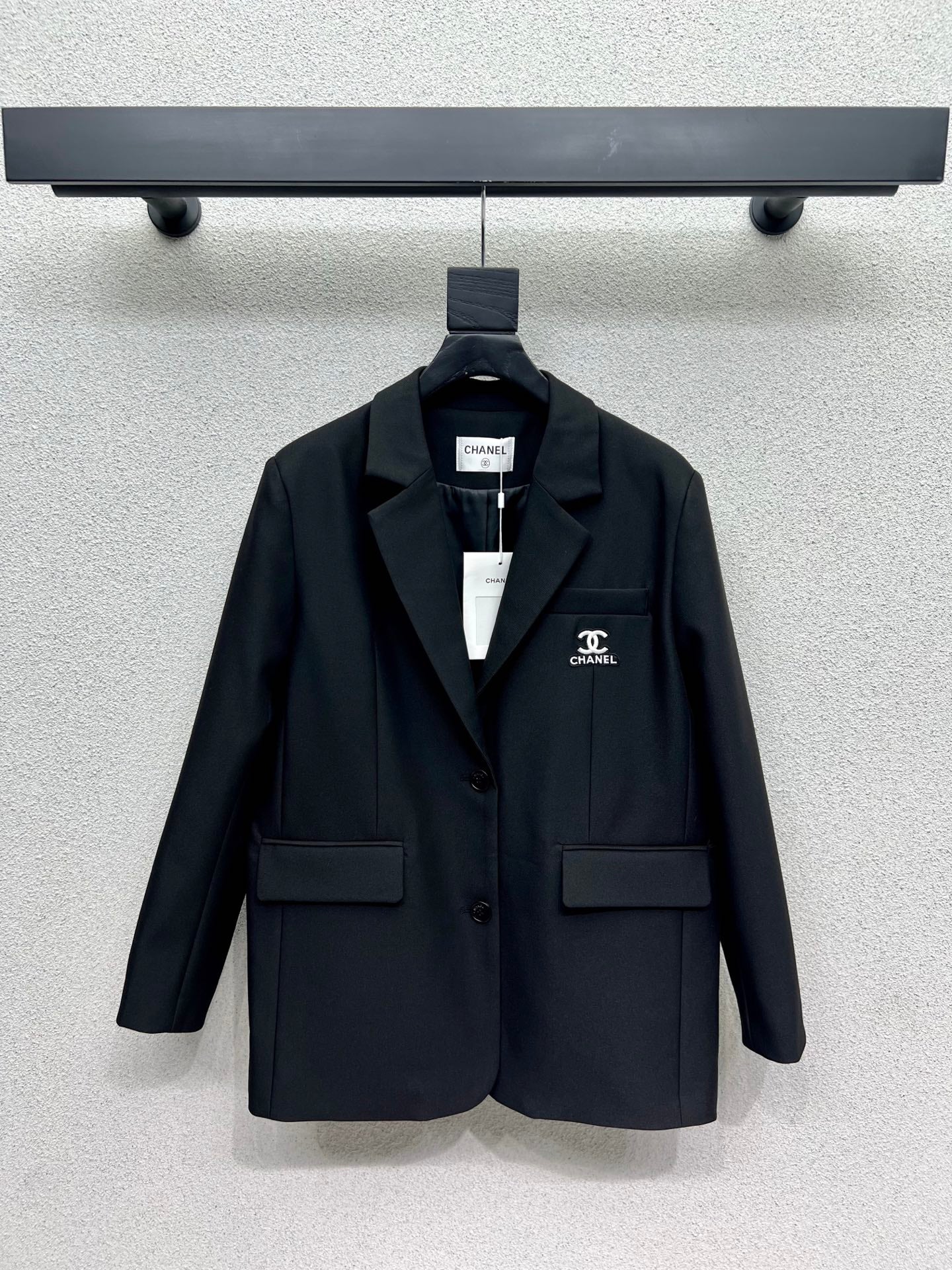 Guc 25fw embroidered jacket