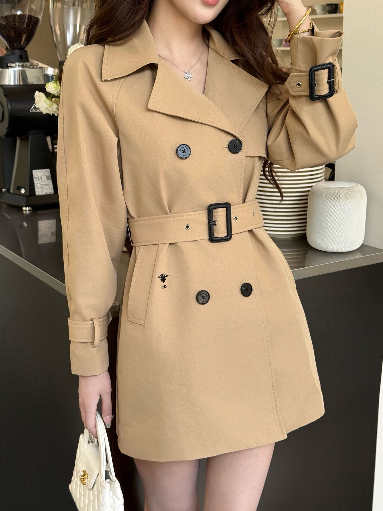 CD 25fw all-match trench coat