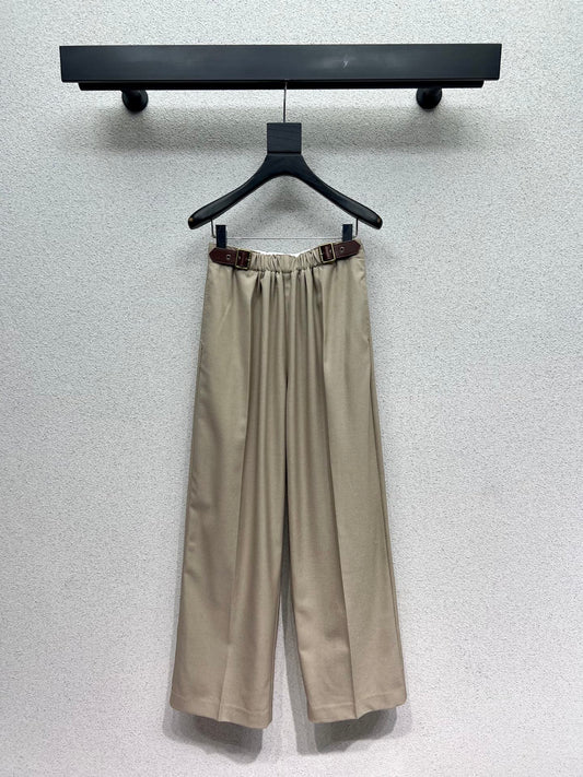 Loe 25fw all-match pants
