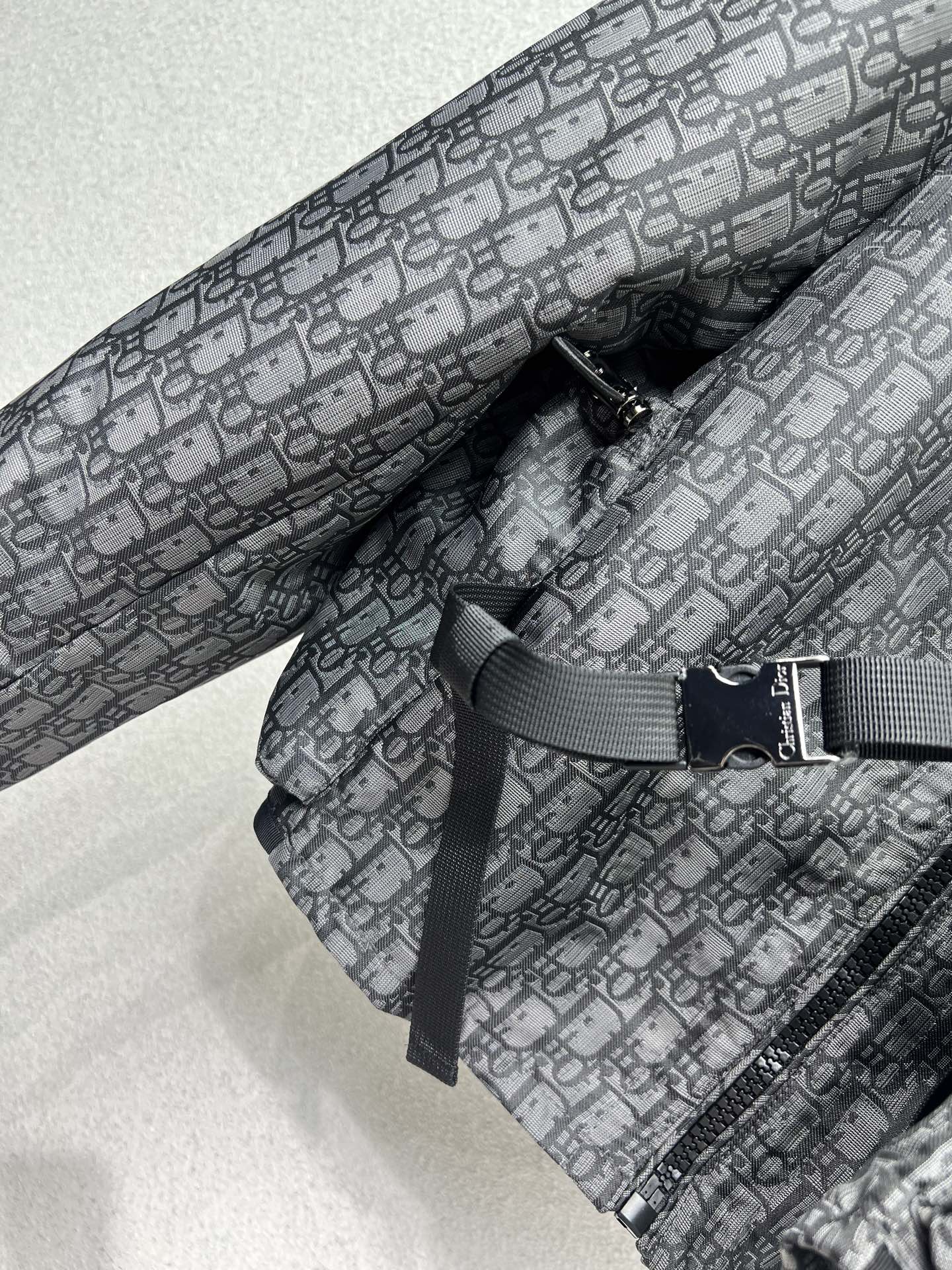 CD 25fw jacquard jacket