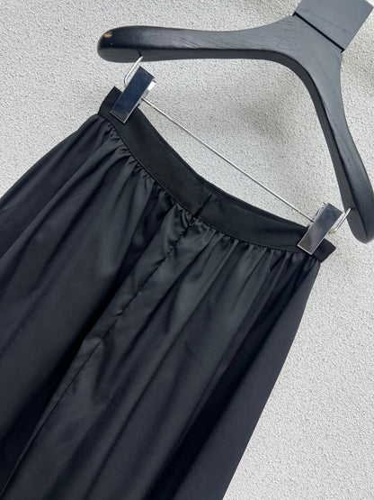 CD 25fw pleated skirts