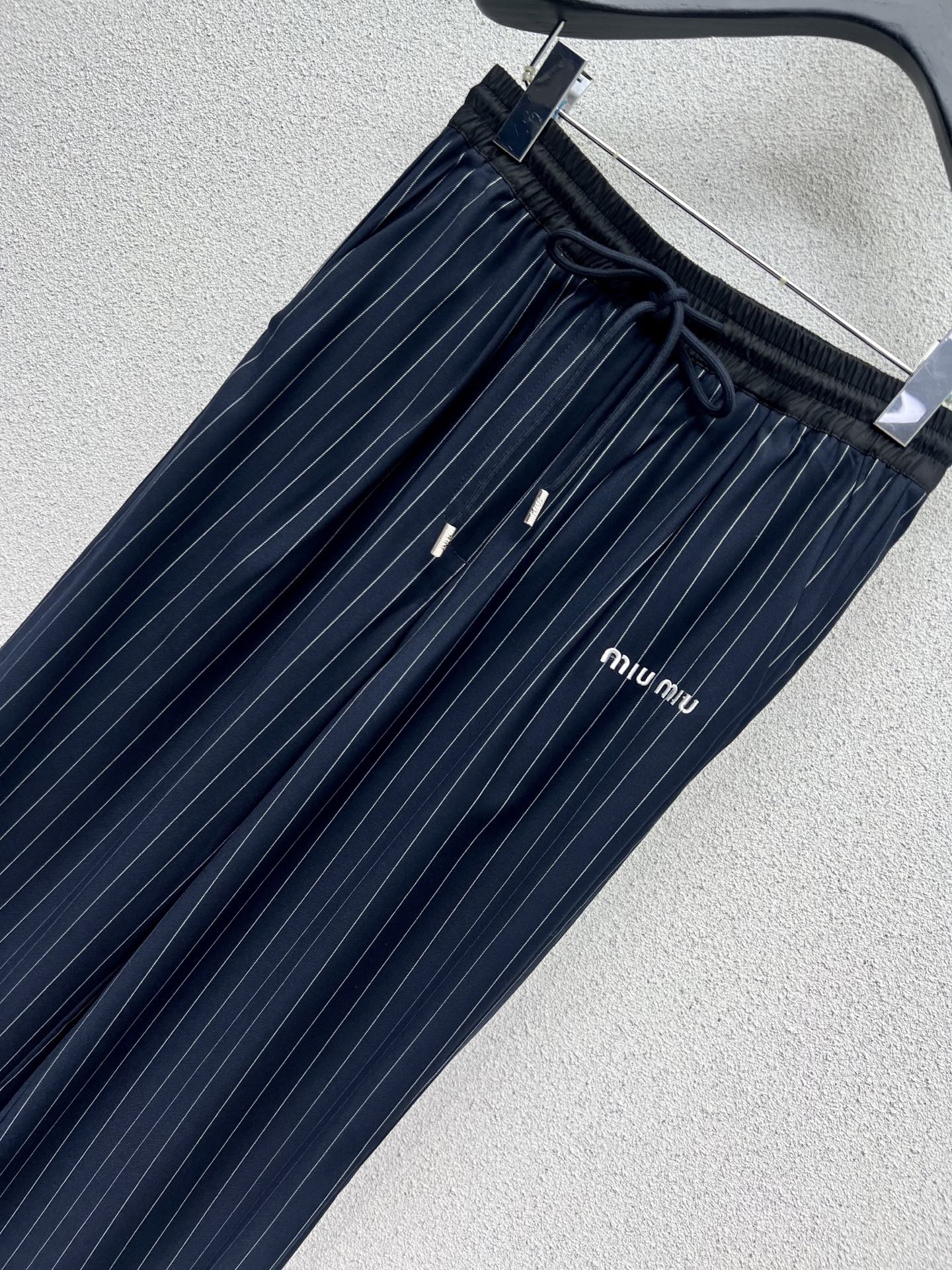 Miu 25fw leisure pants