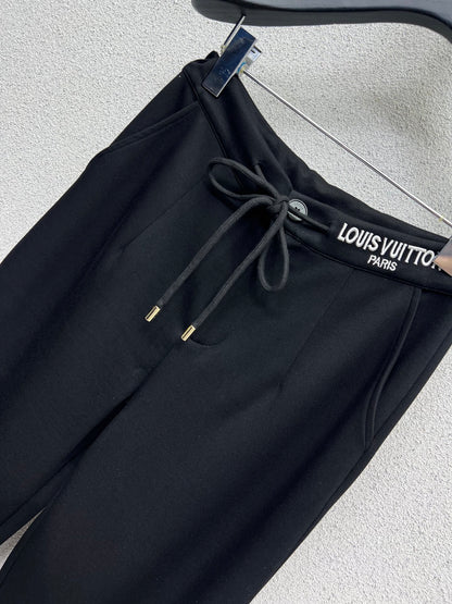Louis 25fw embroidered pants