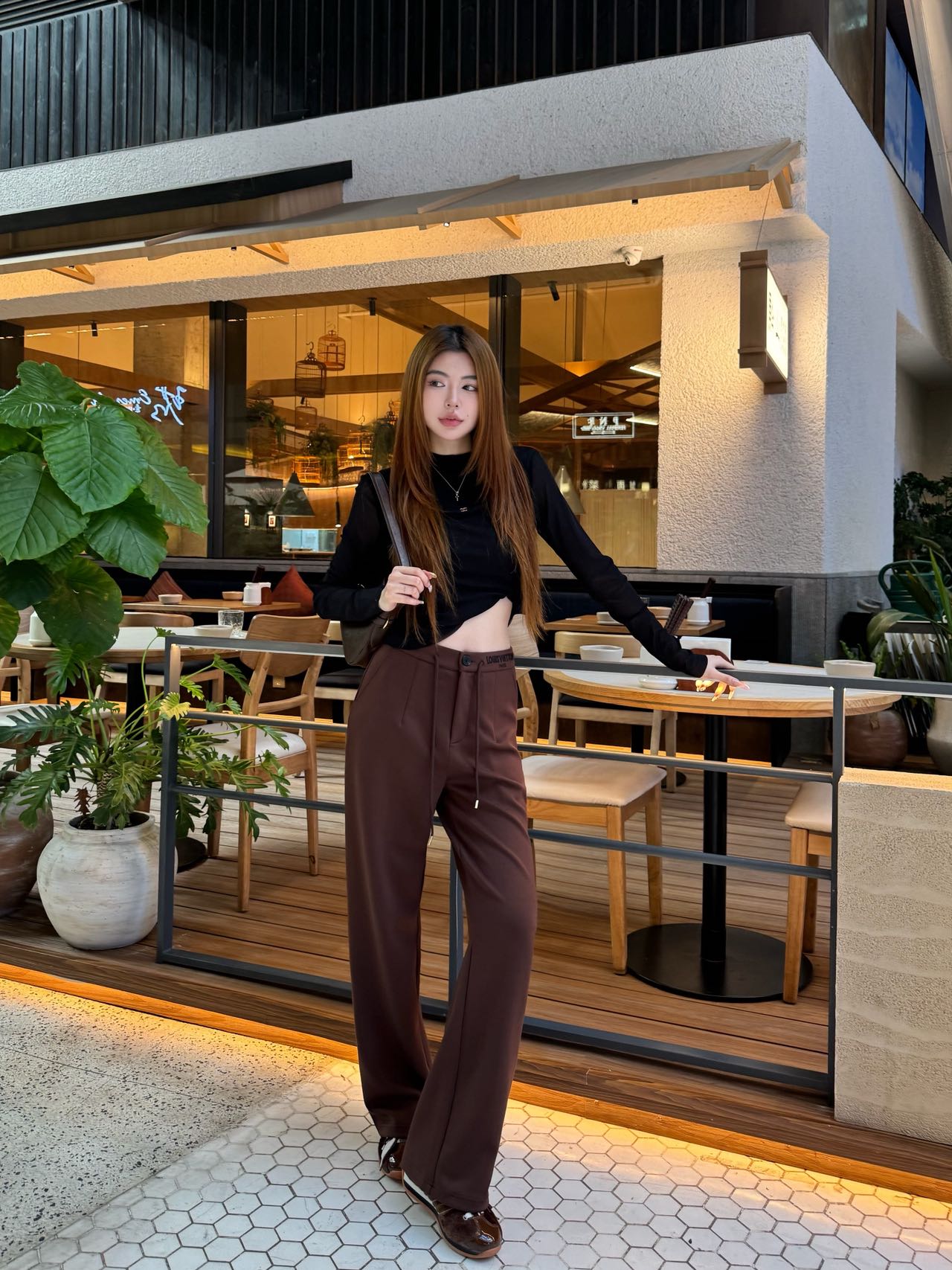 Louis 25fw embroidered pants