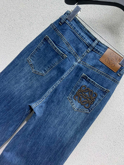 Loe 25fw embroidered jeans
