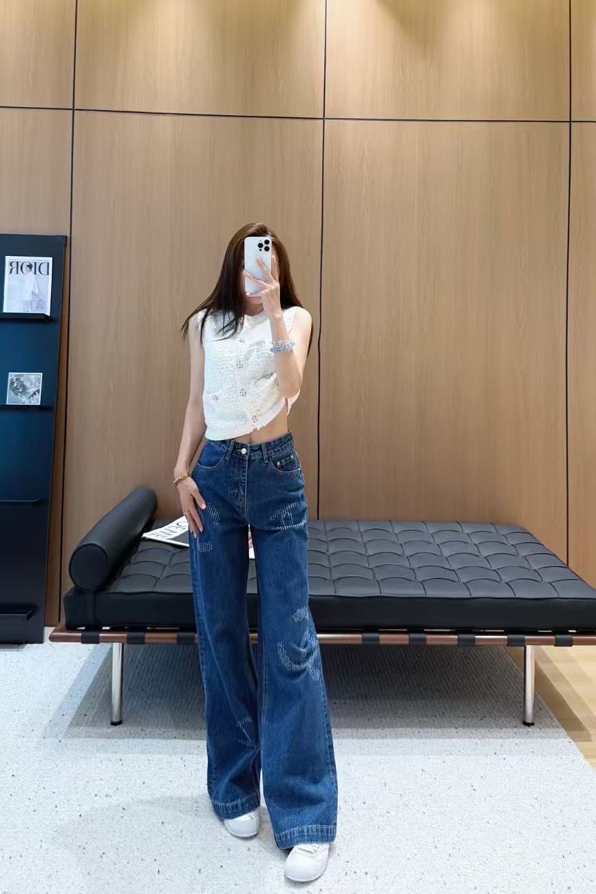 Guc 25fw embroidered jeans