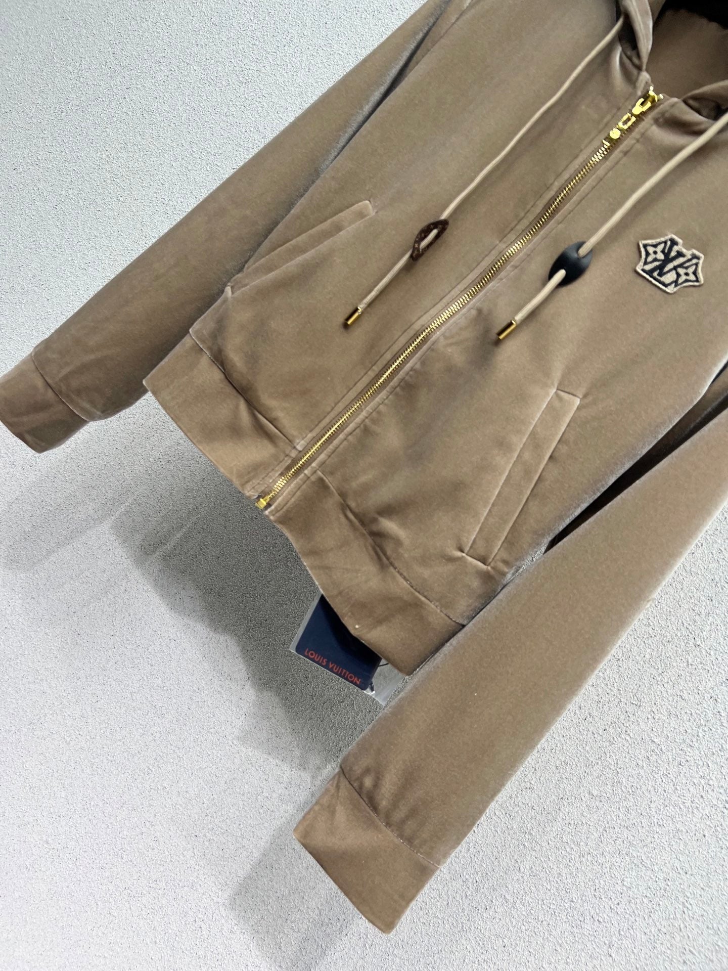 Louis 25fw leisure suit
