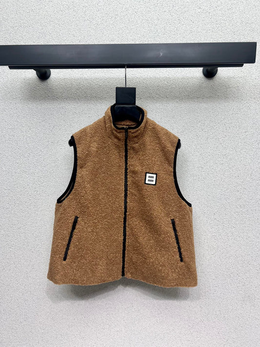Miu 25fw cashmere vest