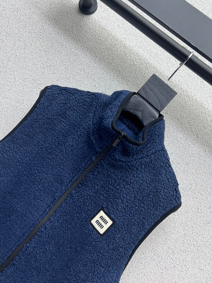 Miu 25fw cashmere vest