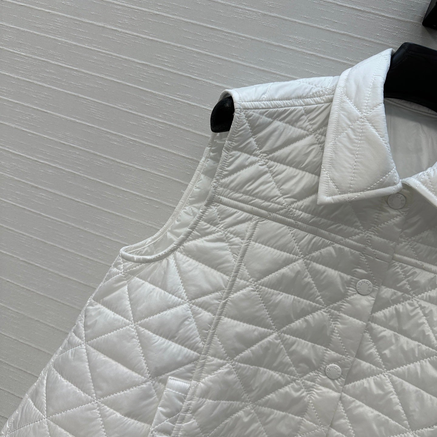 Mon 25fw all-match vest