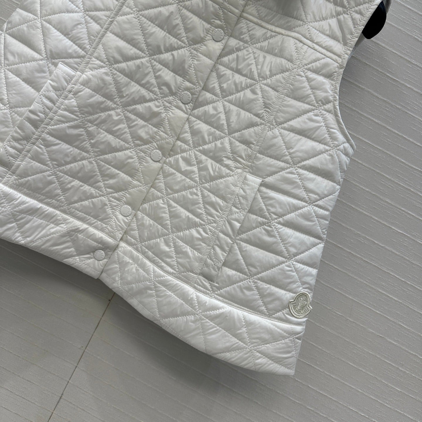 Mon 25fw all-match vest