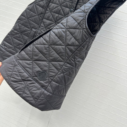 Mon 25fw all-match vest