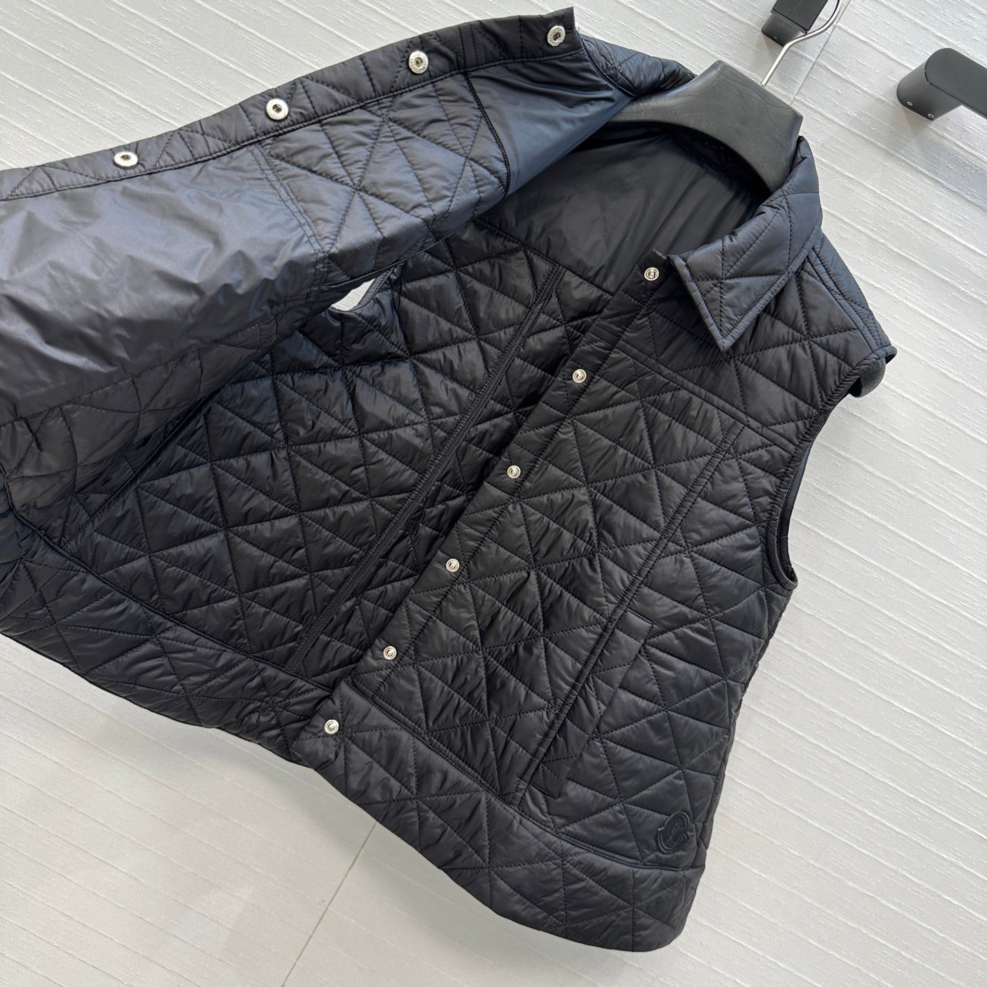 Mon 25fw all-match vest