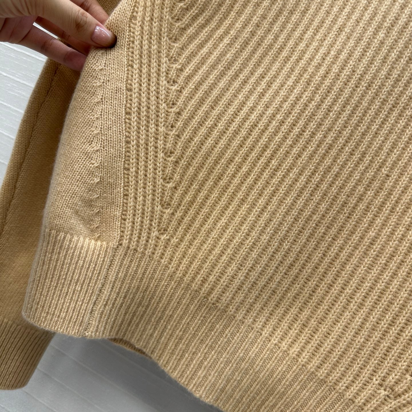 Mon 25fw all-match sweater