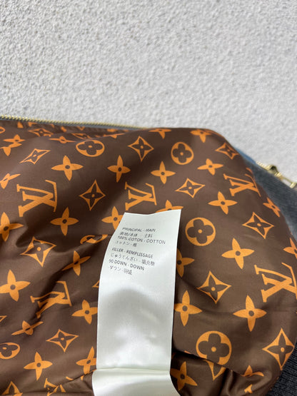 Louis 25fw down jacket