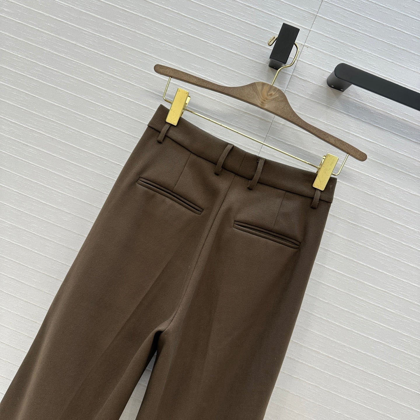 Loro 25fw Lleisure pants